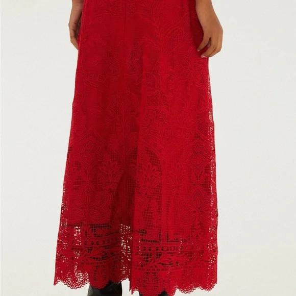 NWT FARM Rio Red Guipure Boho Garden Skirt - Picture 3 of 6